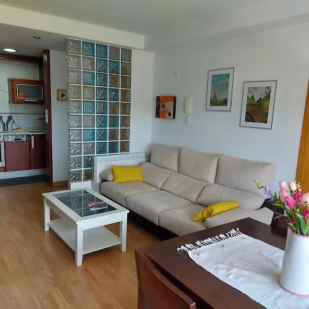Pineiron Apartman Sigüeiro